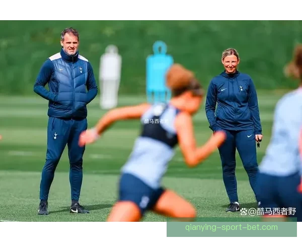 第五届斯卡尔迪纳杯激战正酣蓝鹰强势突围成功闯入半决赛引发关注